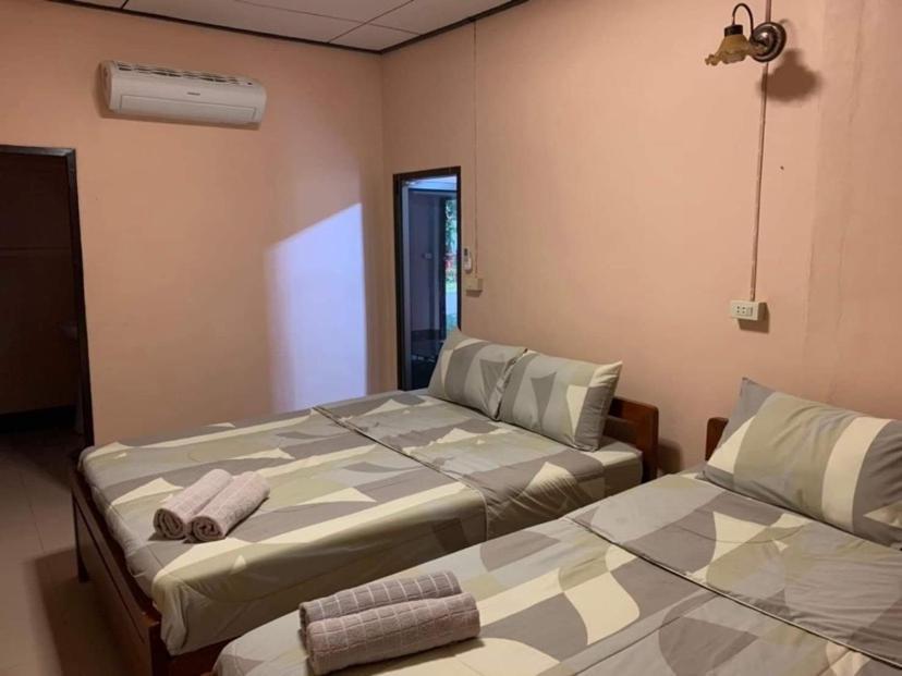 โพธิ์ทองริมทุ่ง Pothong Rimtung Hotel Fang Dış mekan fotoğraf