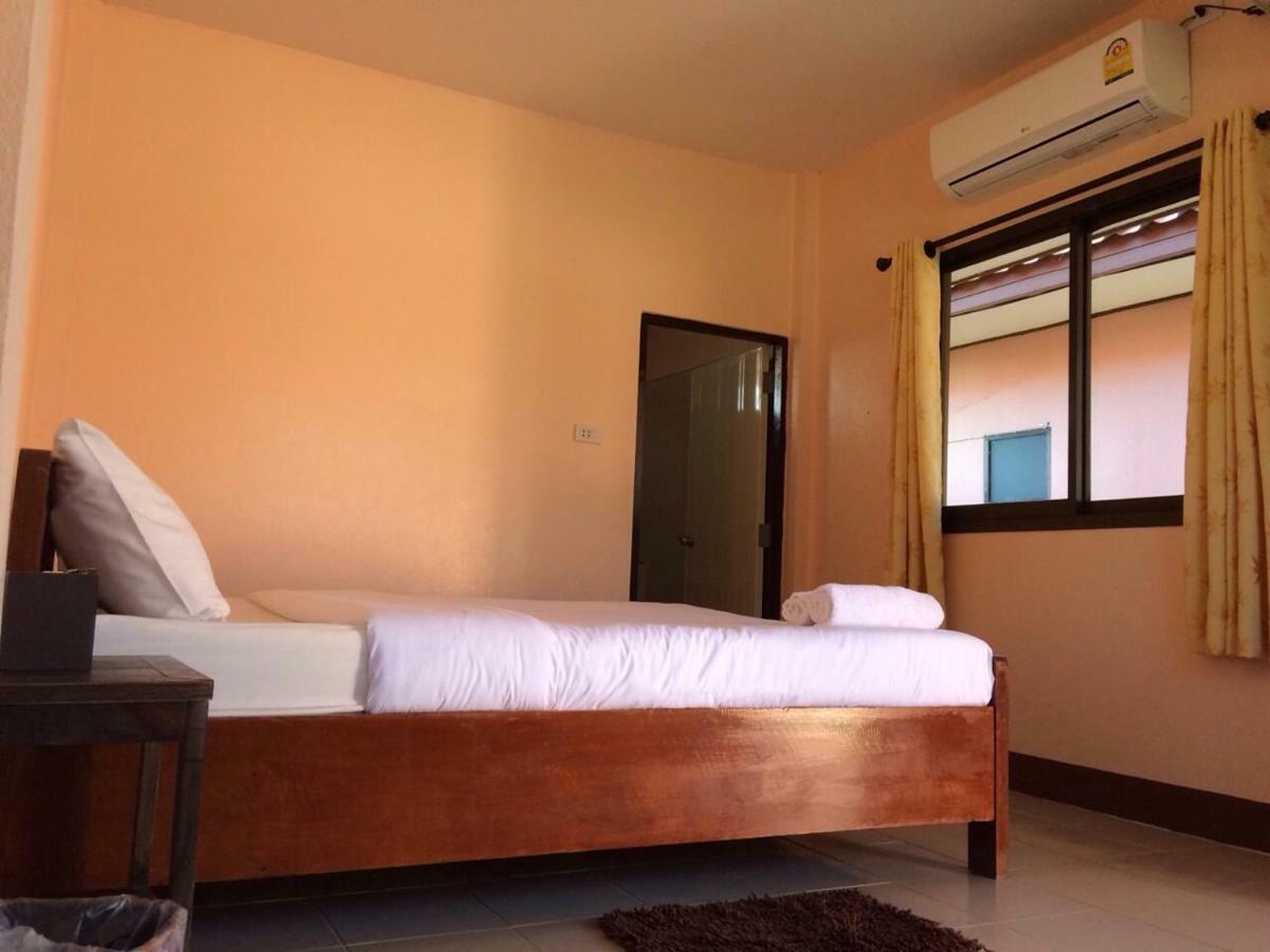 โพธิ์ทองริมทุ่ง Pothong Rimtung Hotel Fang Dış mekan fotoğraf